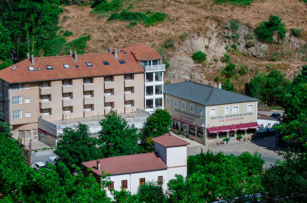 hotel baños de montemayor la glorieta vista aerea